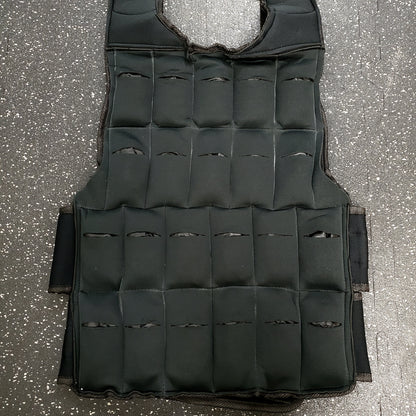 White Lion Athletics 10kg adjustable weighted vest shot from the inside to display where the individual weights are placed.