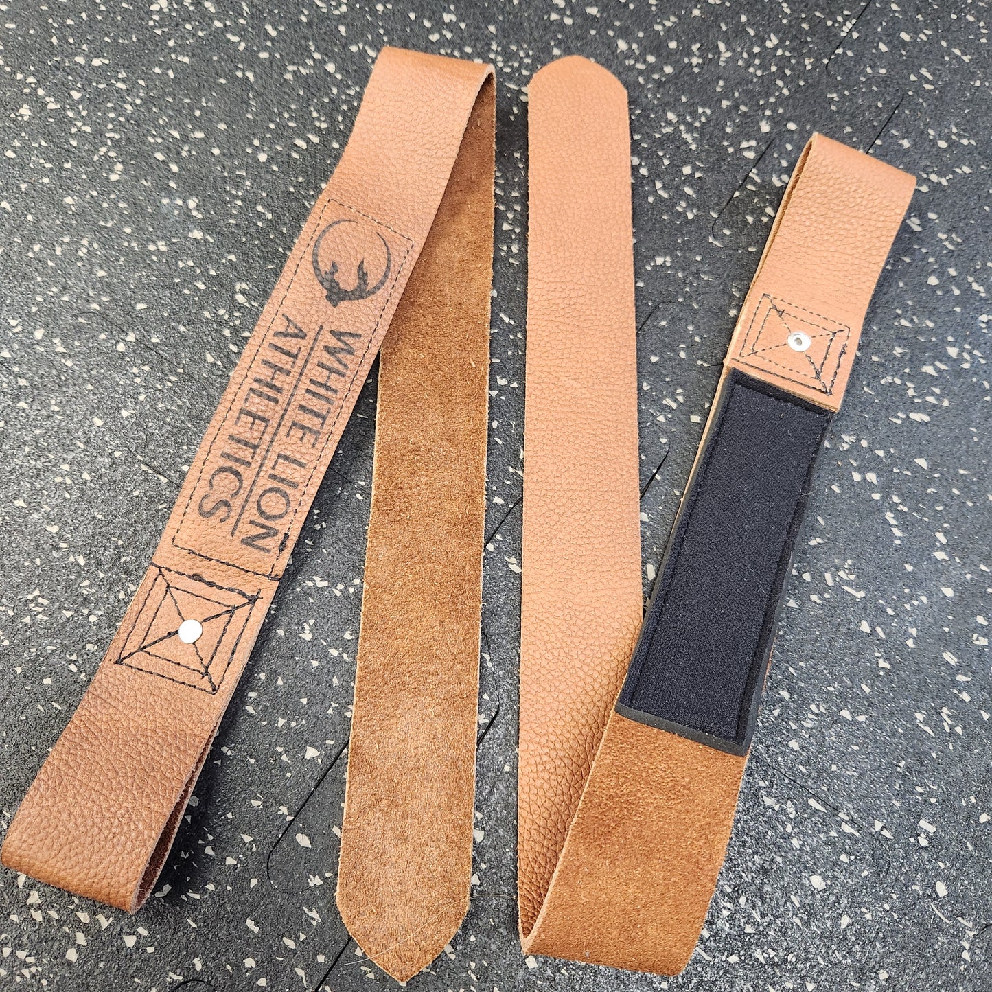 Leather weightlifting straps  made in Canada